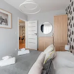 Horyzont Apartamenty-perlowa Przystan- Blisko Do Plazy Zachodniej I Morza!!! アパート